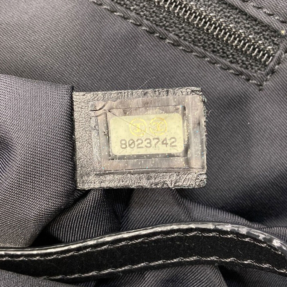 CHANEL Black Tote Bag - Picture 7 of 16